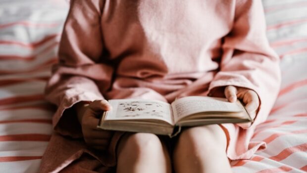 Leer en la infancia o los dos puntos
