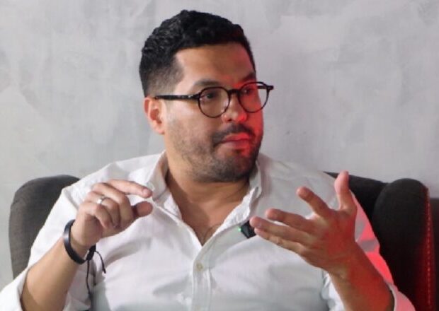 Entre disfraces y fantasías
